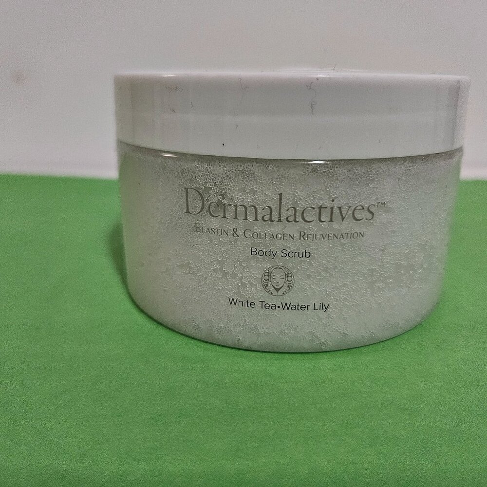 Dermalectives Body Scrub - Picture 3 of 7